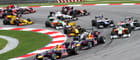 Coches de carrera en una curva del circuito de Austria en 2002.
